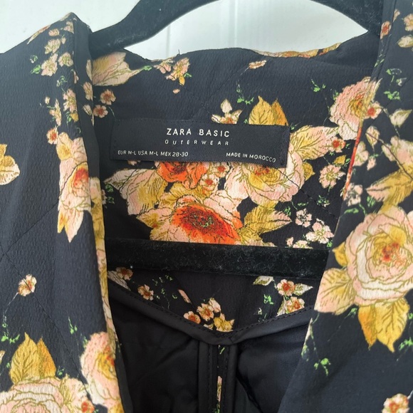 ZARA Quilted Floral Jacket Coat Size M-L - Picture 7 of 15